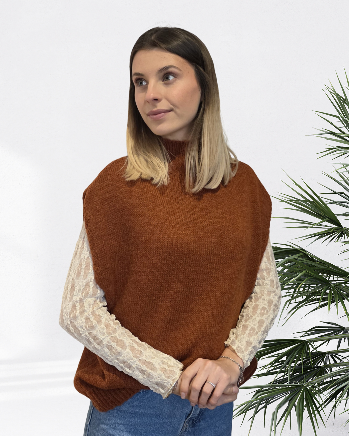 Ensemble Duo : Pull Sans Manche & Top Dentelle