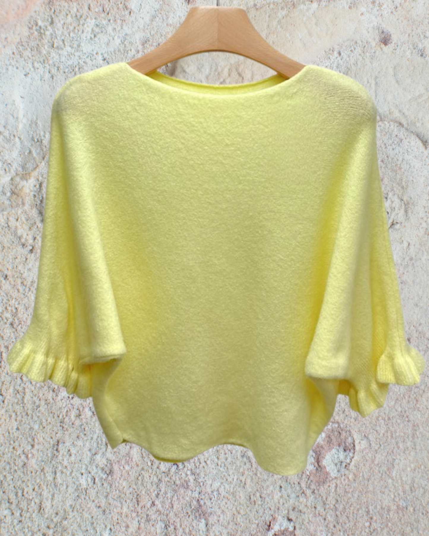 Pull Chauve-souris à Volants
